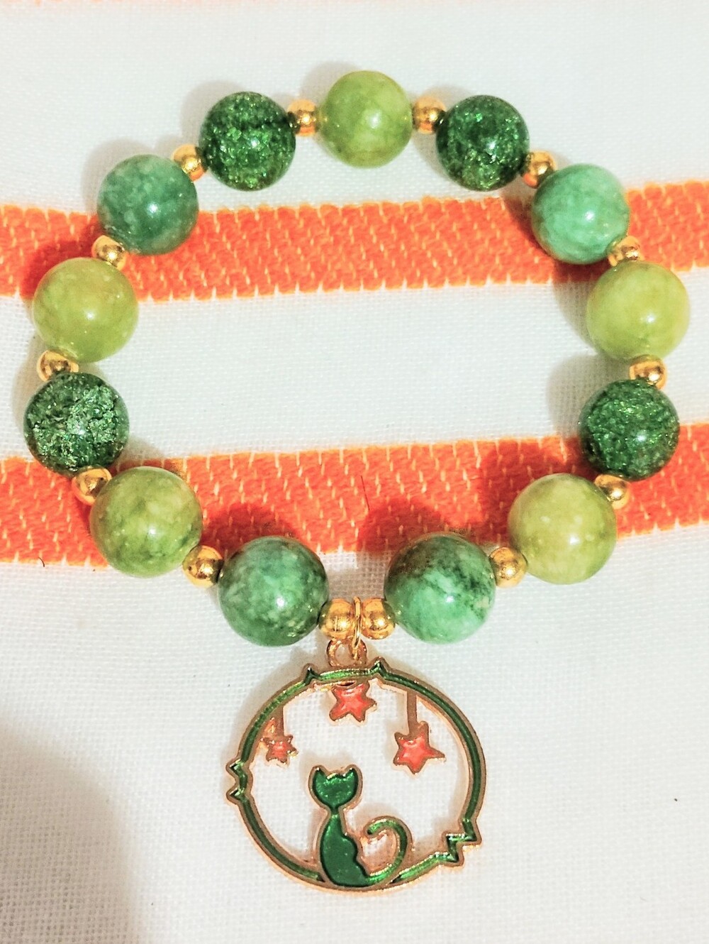 Handmade Jade/Glass Bracelet One Of A Kind. Green Forest Cat. Size 7''